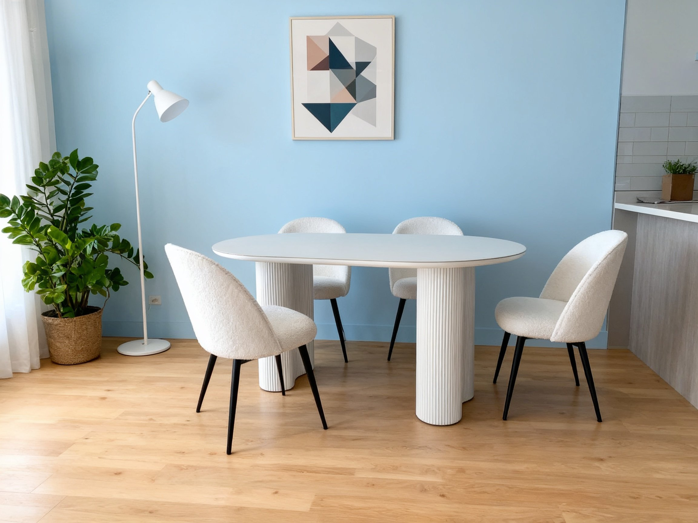 Brio Dining Table+4 Ulyan Sherpa Dining Chairs